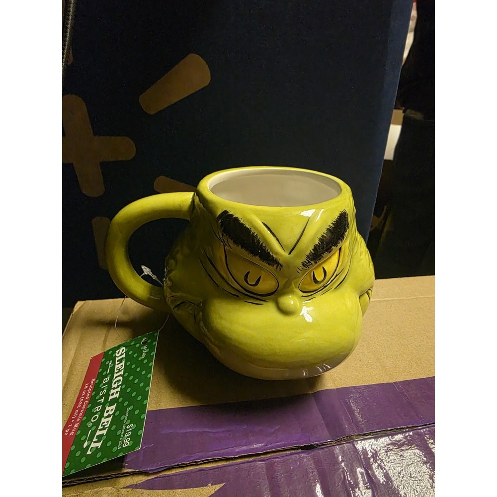 Dr. Seuss Ceramic‎ Sculpted Grinch Mug Christmas New